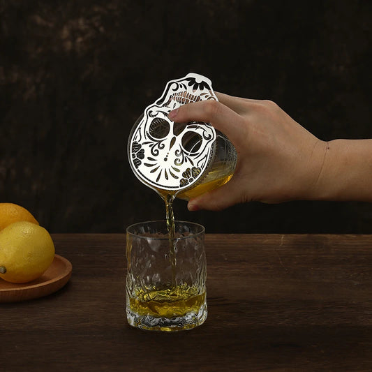 Colador cócteles diseño de calavera